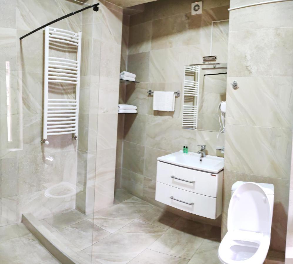 Legend Hotel Tbilisi Eksteriør bilde