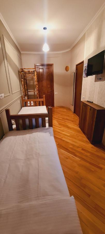 Legend Hotel Tbilisi Eksteriør bilde