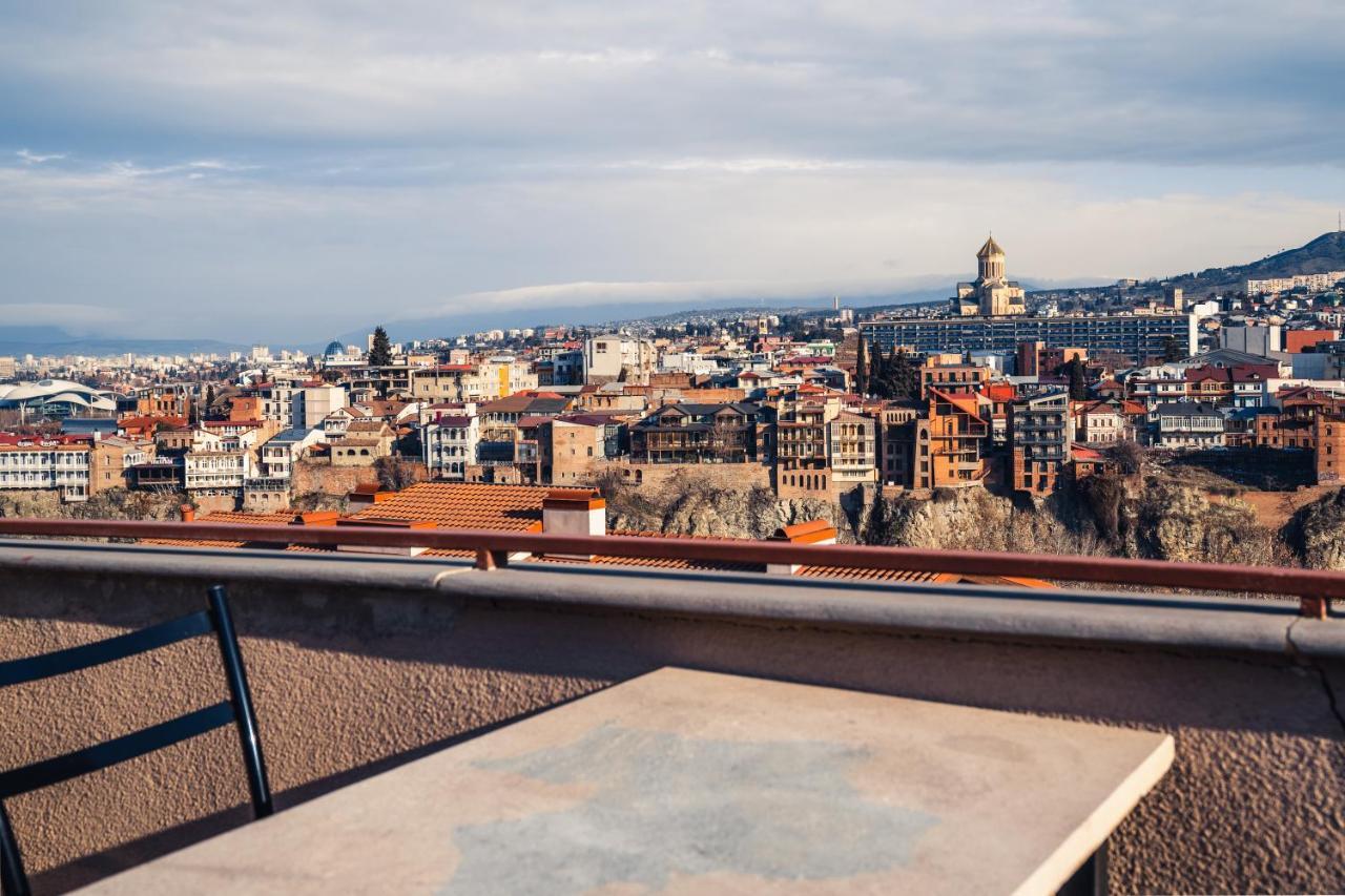 Legend Hotel Tbilisi Eksteriør bilde